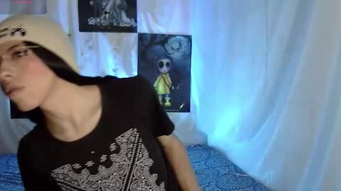 kattycat_ online show from January 7, 2026, 5:10 am