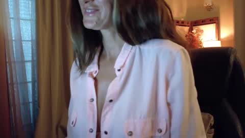 Katy online show from October 23, 2025, 11:14 pm