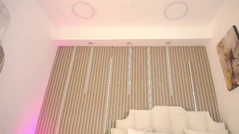 Katy Van online show from April 5, 2026, 8:50 pm