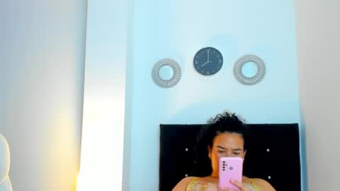 KATYAJHONSS online show from April 10, 2026, 1:00 am