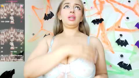 Katy and Natha online show from October 21, 2025, 10:10 pm