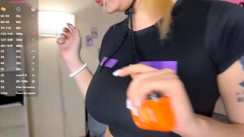 Snapshot of katyberryx chatting on March 30, 2026, 4:35 am Kate online show from March 30, 2026, 4:35 am