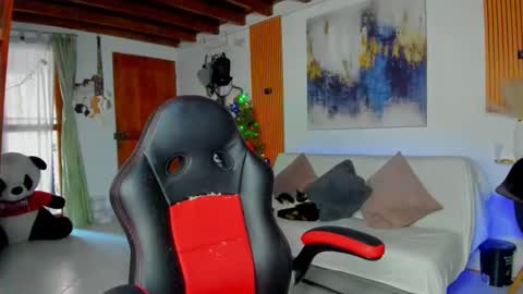 katy deliz online show from November 7, 2025, 9:26 pm