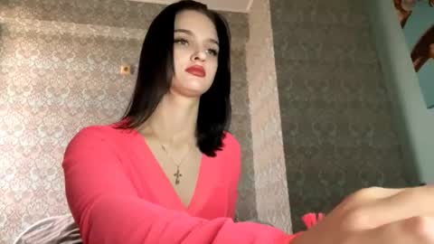 Katy online show from October 13, 2025, 9:09 am