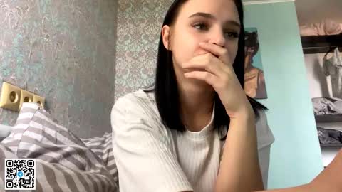 Katy online show from October 18, 2025, 8:59 am