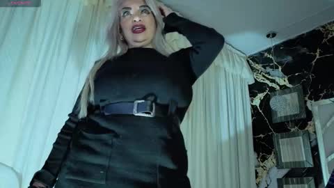 Snapshot of katyhornymilfsexy chatting on February 10, 2026, 11:47 am katy online show from February 10, 2026, 11:47 am