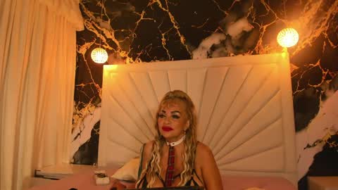 Snapshot of katyhornymilfsexy chatting on April 24, 2026, 11:56 am katy online show from April 24, 2026, 11:56 am