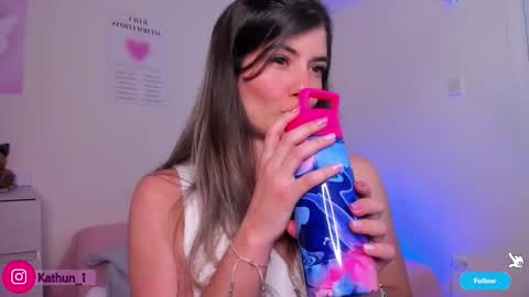 Katy online show from February 17, 2026, 11:22 pm