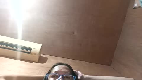 Snapshot of kawai_kitty78 chatting on January 2, 2025, 8:17 am Gelay online show from January 2, 2025, 8:17 am