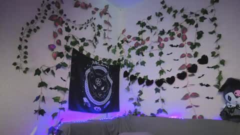 Mia online show from February 27, 2026, 8:14 am