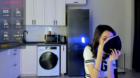 mai online show from April 24, 2026, 1:57 pm