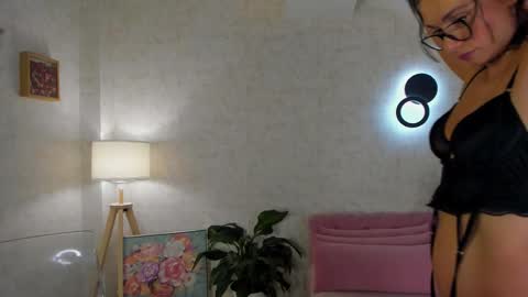 Kaya online show from November 24, 2025, 5:18 am