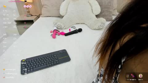   online show from January 25, 2025, 2:25 pm