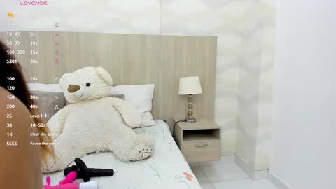   online show from January 28, 2025, 11:28 am