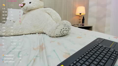   online show from February 7, 2025, 5:40 pm