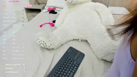   online show from February 11, 2025, 2:35 pm