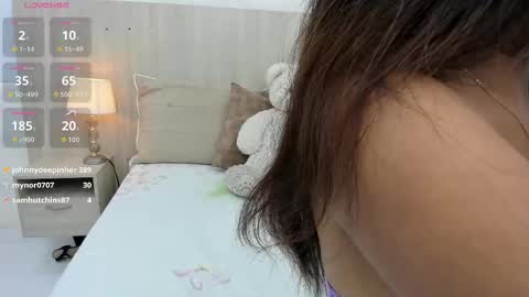   online show from September 12, 2025, 11:32 am