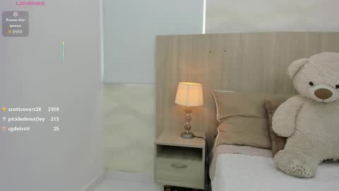   online show from September 29, 2025, 11:26 am