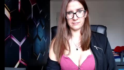 KayaLips online show from December 4, 2024, 11:19 am