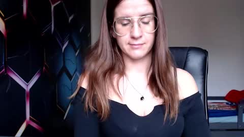 KayaLips online show from December 7, 2024, 11:18 am