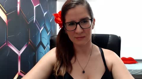 KayaLips online show from December 18, 2024, 3:11 pm