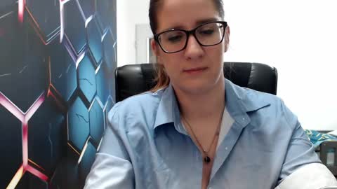 KayaLips online show from December 29, 2024, 3:57 pm