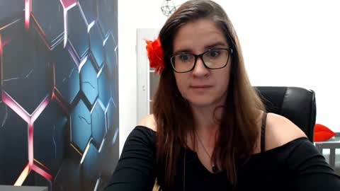 KayaLips online show from January 1, 2025, 6:16 pm