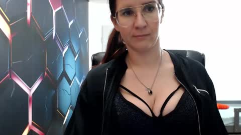 KayaLips online show from January 19, 2025, 6:32 pm