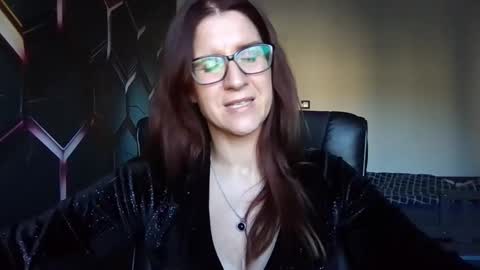 KayaLips online show from September 15, 2025, 3:34 pm