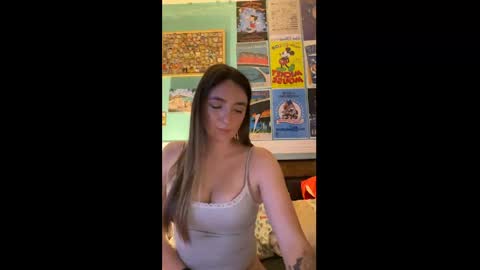 Kay online show from April 11, 2026, 1:10 am