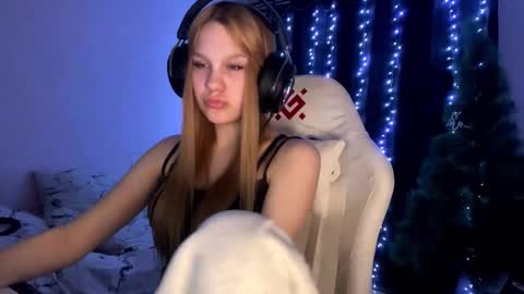 Amia online show from February 19, 2026, 6:04 pm