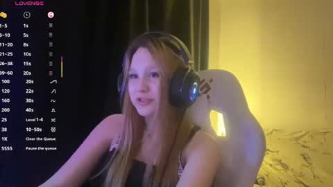 Amia online show from June 16, 2026, 5:48 pm