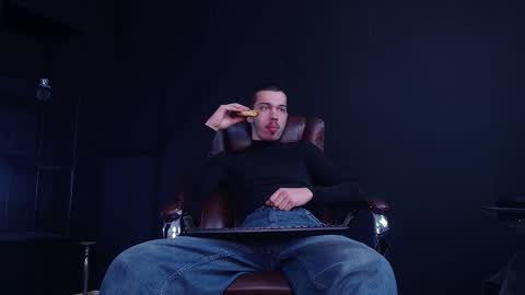 KaydenDrew online show from December 18, 2025, 5:46 am