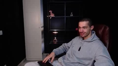 KaydenDrew online show from February 7, 2026, 5:44 am