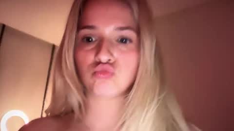 khaleesi online show from October 28, 2025, 10:19 am