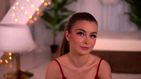 kaylabray online show from March 12, 2026, 4:51 am