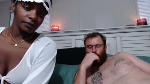 kayladrake19 online show from October 1, 2025, 1:11 am