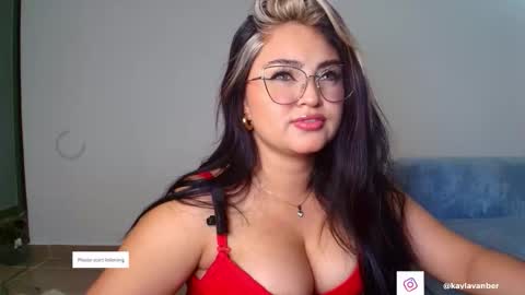Snapshot of kaylavanber_ chatting on February 10, 2026, 6:06 am KAYLA Damian online show from February 10, 2026, 6:06 am