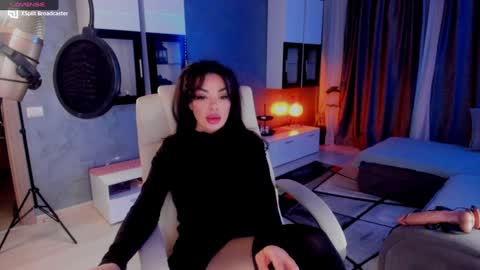 kaylee online show from February 8, 2025, 5:18 pm