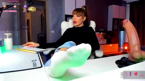 kaylee online show from April 25, 2026, 3:53 pm