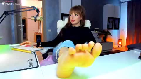 Snapshot of kaylee____77 chatting on July 10, 2026, 1:36 pm kaylee online show from July 10, 2026, 1:36 pm
