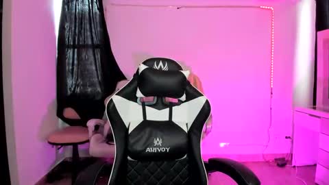 kaylie online show from January 29, 2025, 8:25 pm