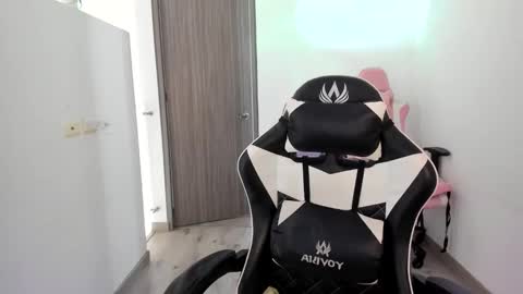 kaylie online show from December 4, 2025, 5:10 pm