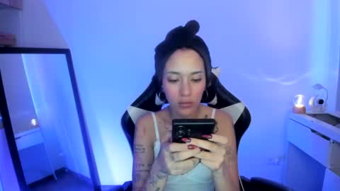 Snapshot of kaylie_xxx chatting on July 15, 2026, 11:10 pm kaylie online show from July 15, 2026, 11:10 pm