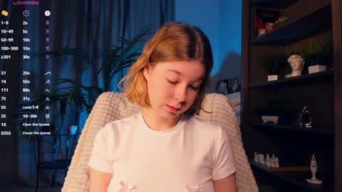 Snapshot of kaylisse chatting on September 22, 2025, 9:39 pm Hi Im Arina 3 online show from September 22, 2025, 9:39 pm