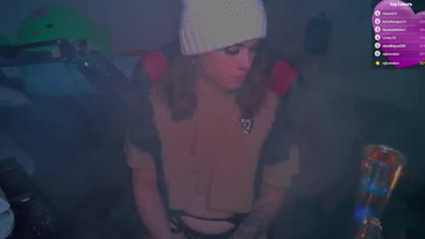 kaynatix online show from November 17, 2025, 5:35 am