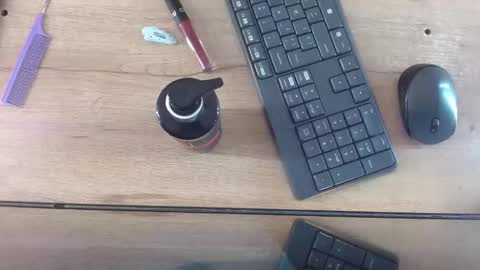 Snapshot of kaytlin_james chatting on February 10, 2026, 11:47 am K A I T L I N online show from February 10, 2026, 11:47 am