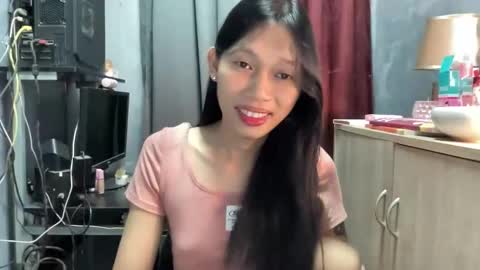 Its me Cora online show from November 17, 2025, 4:51 am