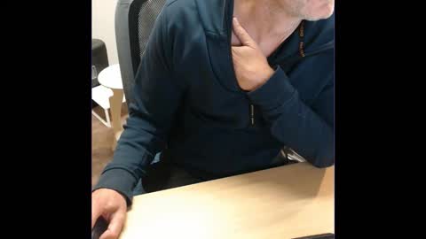 Snapshot of kcirt17225058 chatting on October 22, 2025, 4:18 pm kcirt17225058 online show from October 22, 2025, 4:18 pm