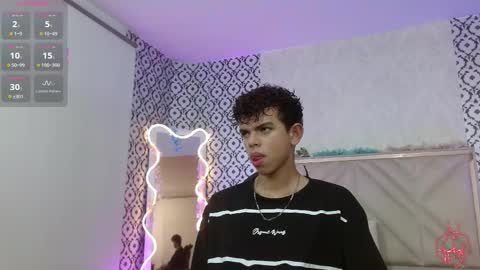 Snapshot of keahi_tay chatting on March 2, 2026, 11:39 am keahi online show from March 2, 2026, 11:39 am